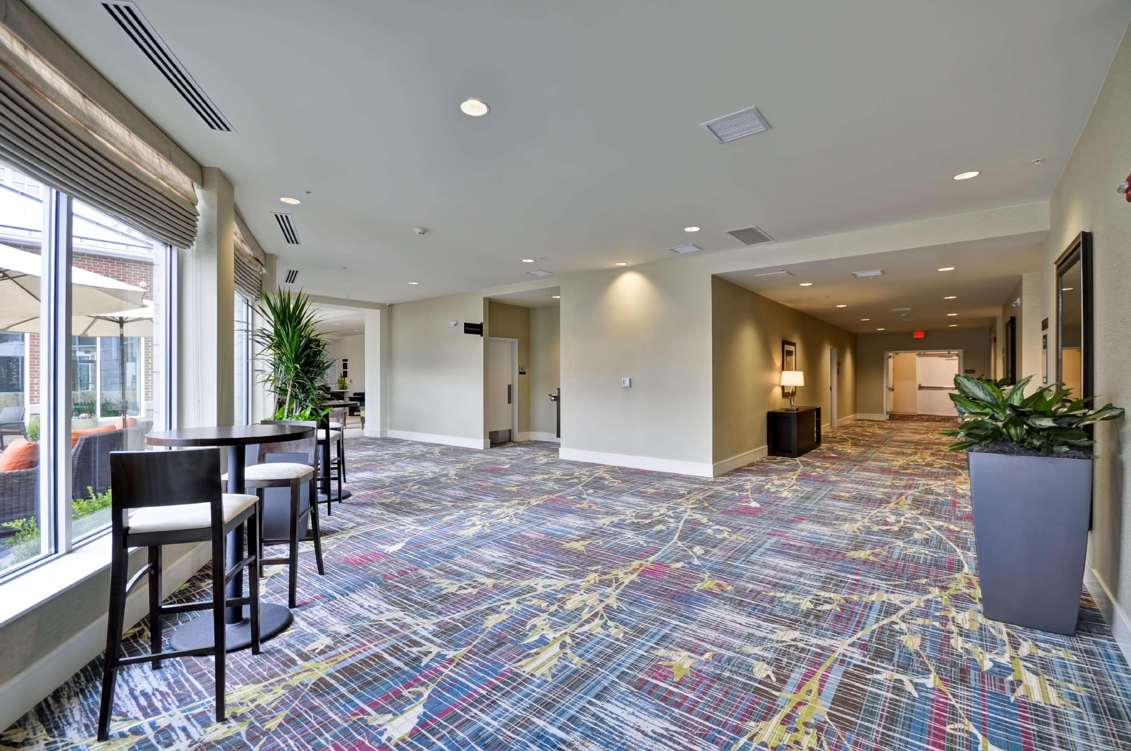 Hilton Garden Inn Detroit Troy Exteriör bild